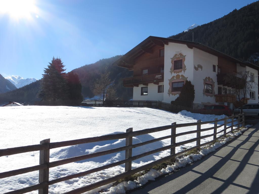 Haus Andrea Hotel Neustift im Stubaital Esterno foto